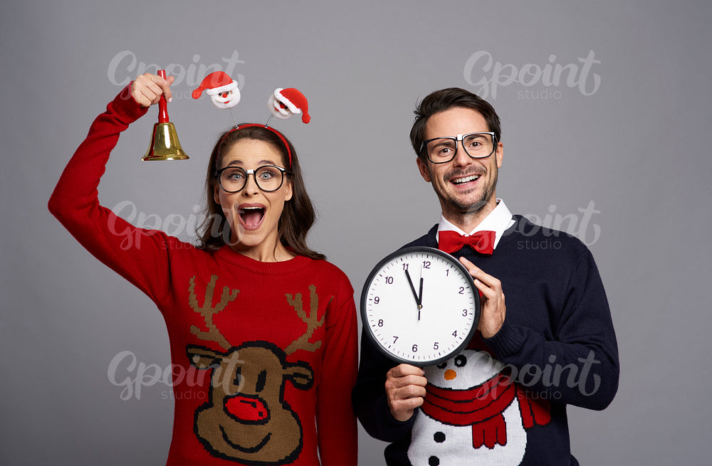 Nerd couple announcing the Xmas time