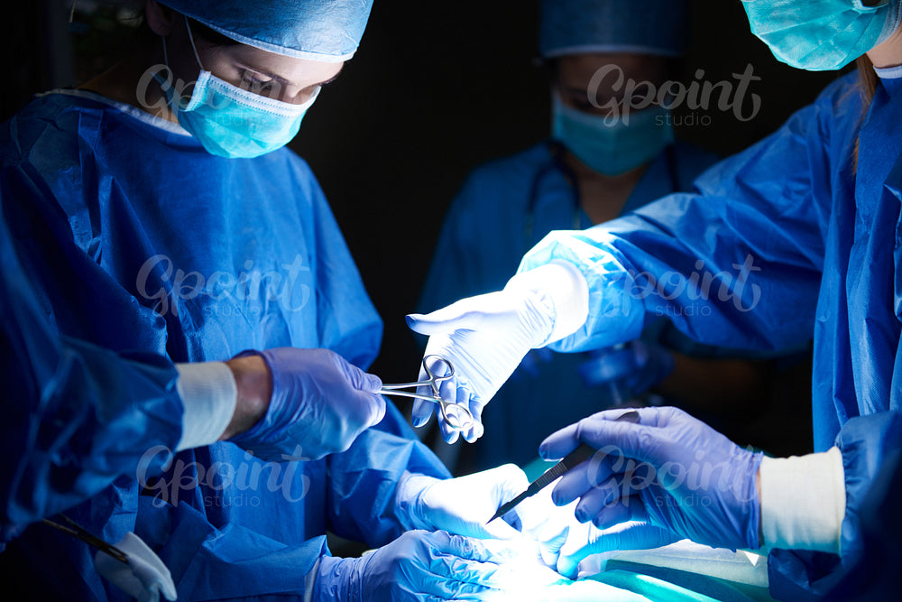 Surgeon getting ready to operate on a patient